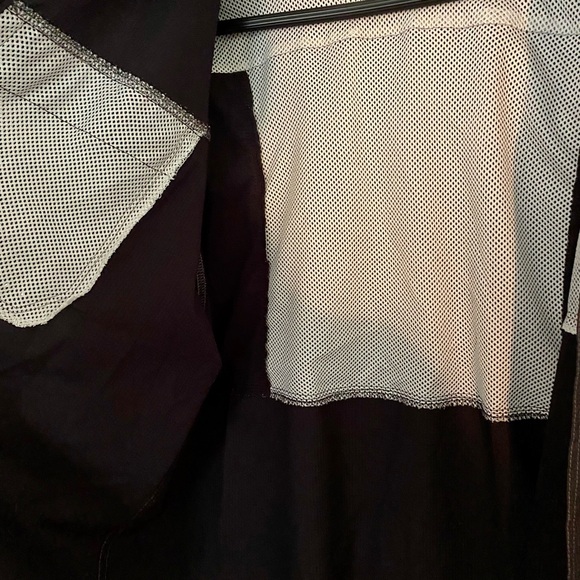 Black Light-weight Button Up Collared Long Sleeve Sports Top - Picture 8 of 11